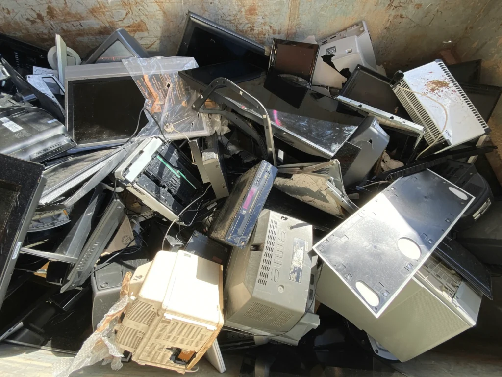 Electronic waste recycling
